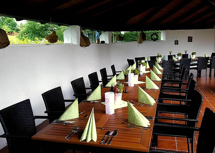 Hotel-restaurant Zum Landgraf - Henry Merz Maison d'hôtes