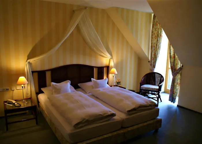 Hotel-restaurant Zum Landgraf - Henry Merz 3* Wartmannsroth